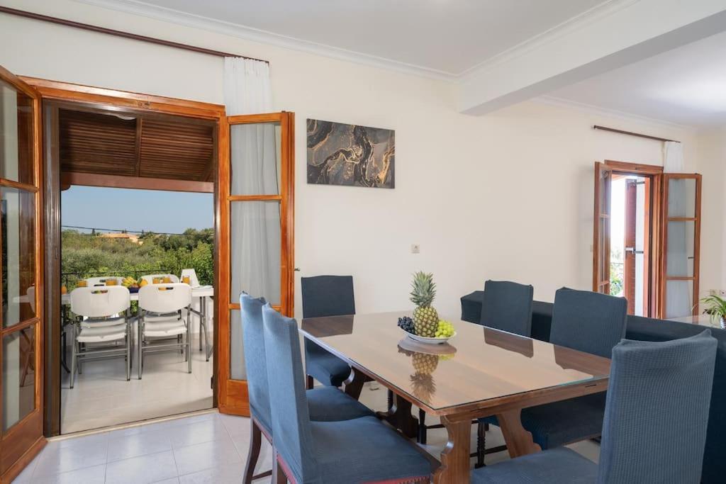 Afroditi Holiday Home- Green View Apartment Svoronata Exterior photo